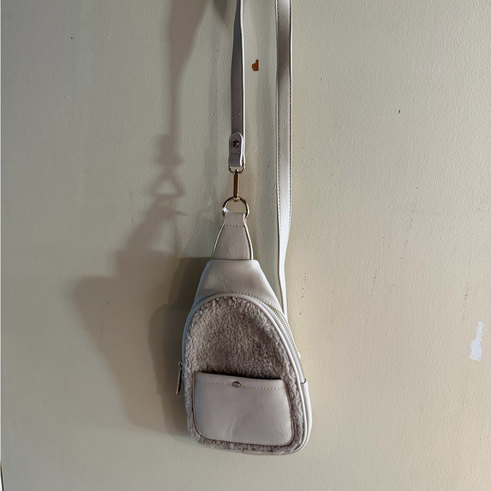 Elegant Cream Crossbody Bag